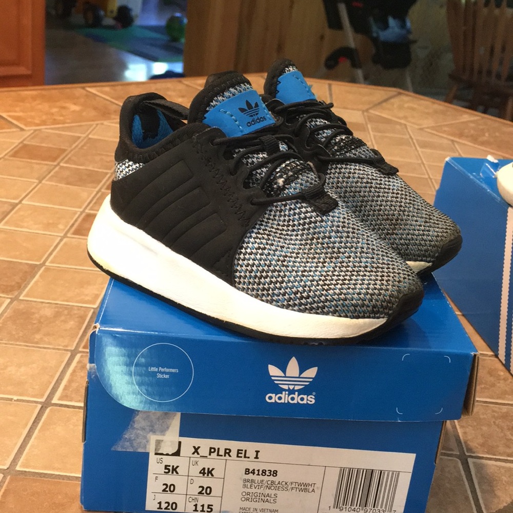 Adidas toddler sneakers